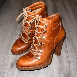 Women’s Michael Kors Leather Boots Size 5